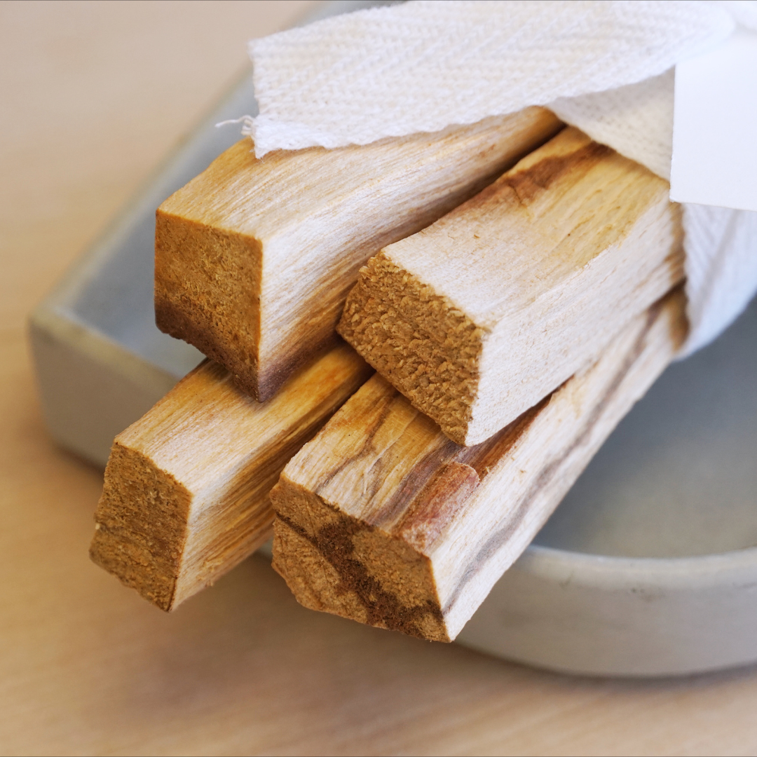 4x Palo Santo Sticks – Holy Wood Smudge Sticks – Wholesale Bulk Lot – From Peru