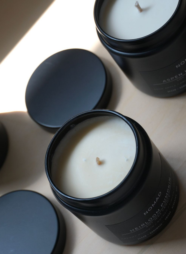 1977 Noir Soy Candle